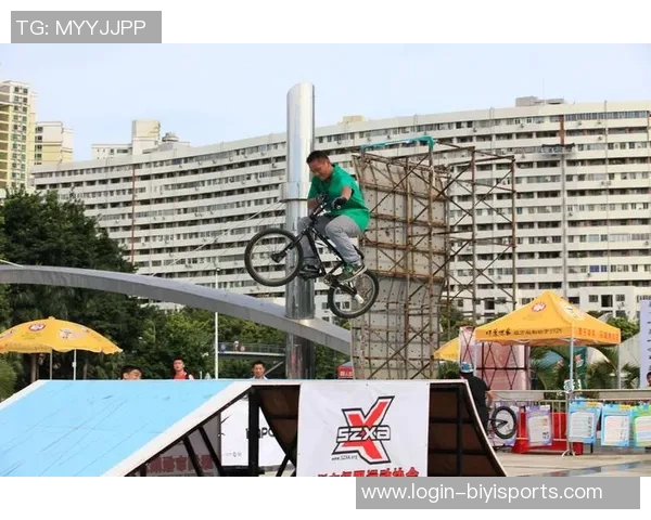 实时新闻深圳攀岩队在极限运动会中以71分稳居积分榜首位